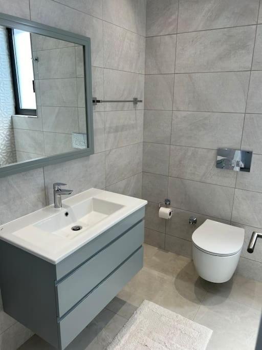 Penthouse Med Privat Saltvannsbasseng Pa Esentepe Beach Kyrenia  Exterior photo