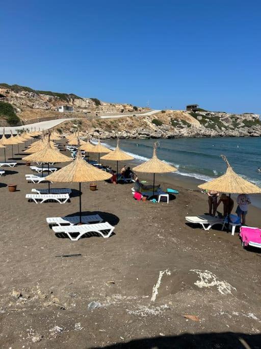 Penthouse Med Privat Saltvannsbasseng Pa Esentepe Beach Kyrenia  Exterior photo